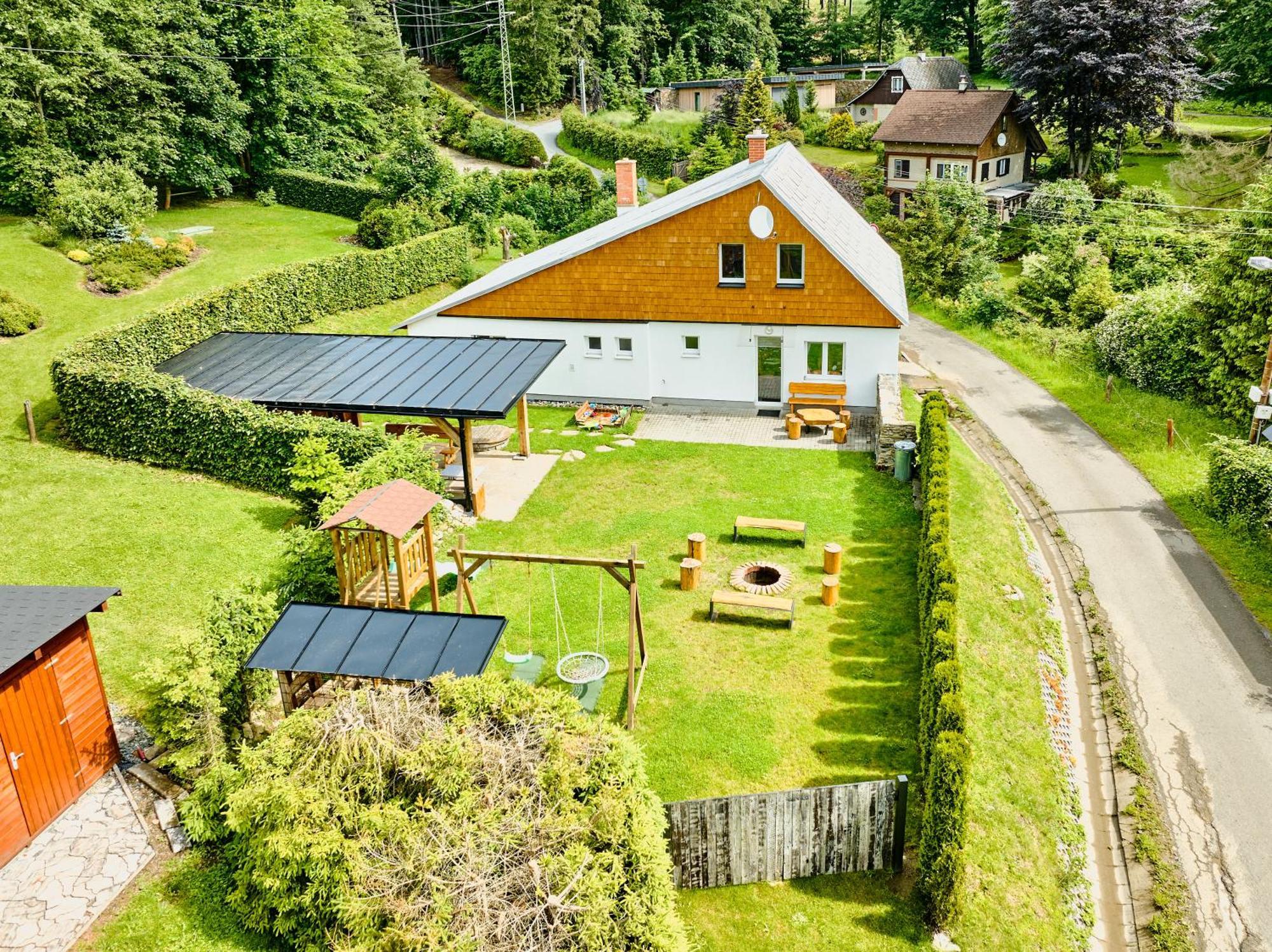 Desny Kout Villa Kouty nad Desnou Eksteriør billede