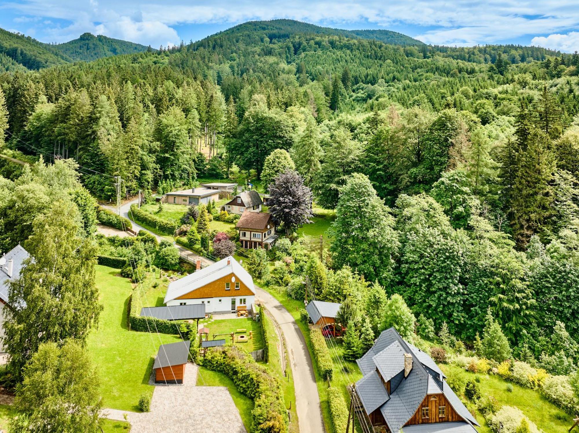 Desny Kout Villa Kouty nad Desnou Eksteriør billede