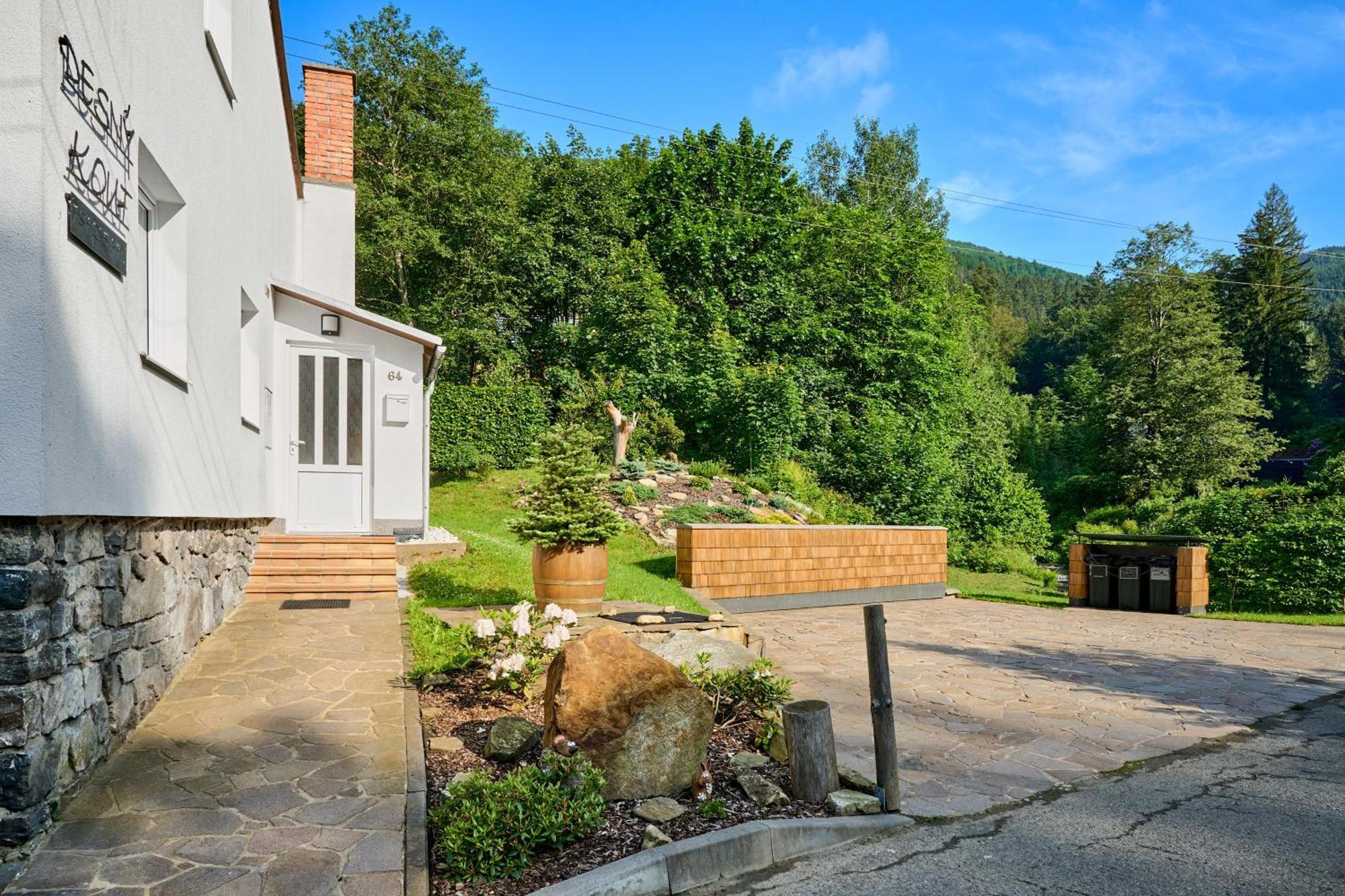 Desny Kout Villa Kouty nad Desnou Eksteriør billede